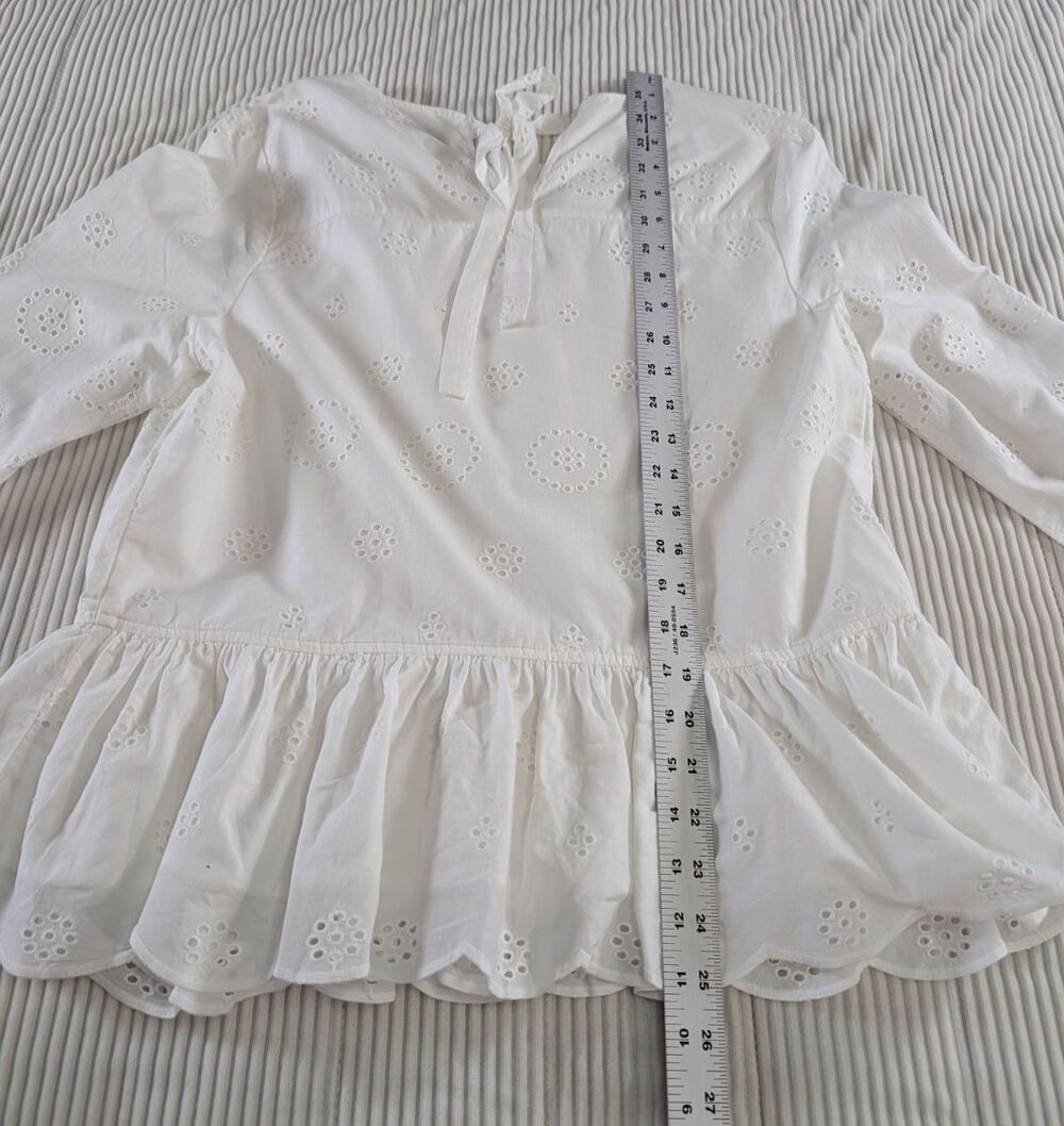 Crown & Ivy Blouse Women's PL White Eyelet Ruffle Long Sleeve Pull On Top - Picture 9 of 9